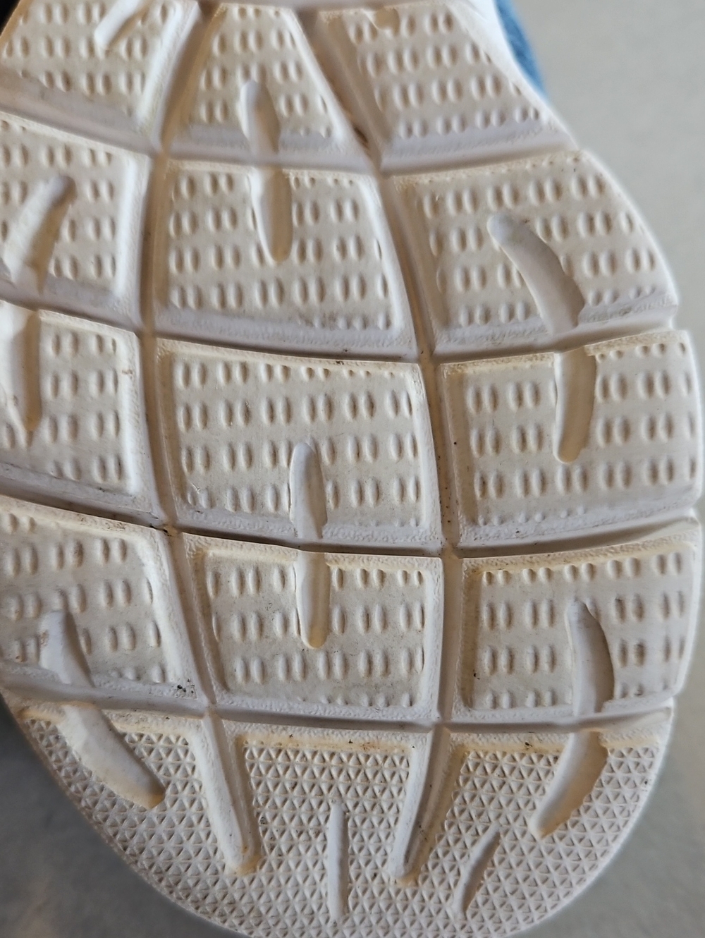 Skechers Slip Ins - Picture 12 of 13